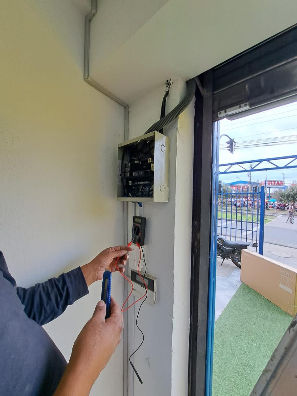 Servicios eléctricos 1